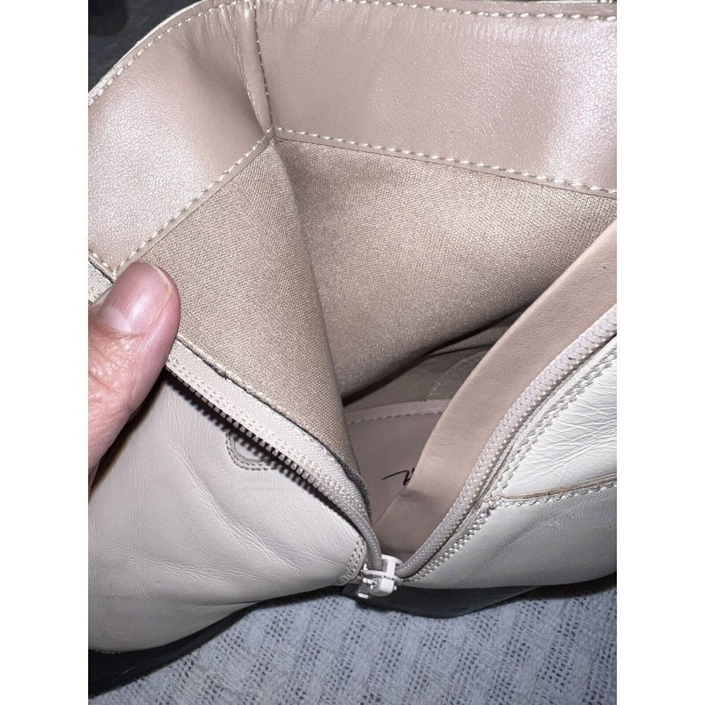 NASTY GAL Contrast Off White Leather Western Ankle Heel Boots - Picture 10 of 15